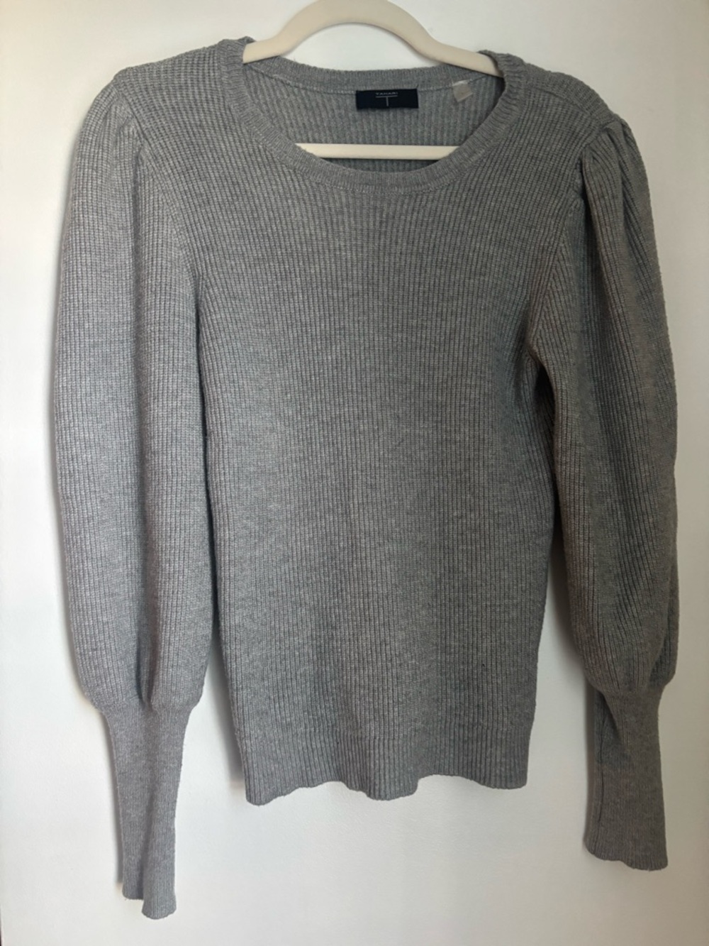 Tahari Gray Ribbed Puff-Sleeve Crewneck Sweater
